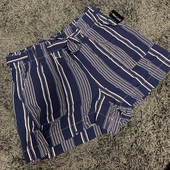 New Look Pants - Dressy blue & white shorts